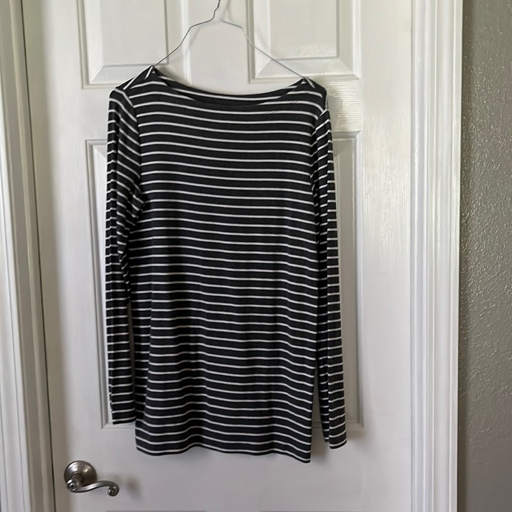 Maternity long sleeve top
